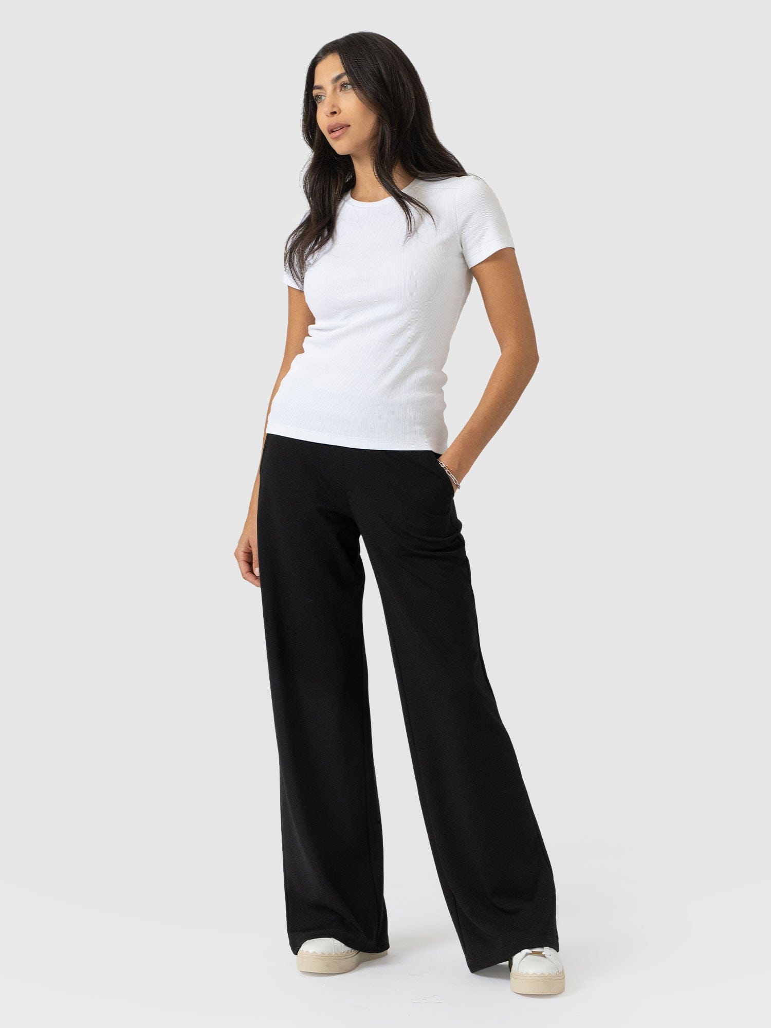 Victory Straight Leg Pant - Black - Women's Trousers | Saint + Sofia® EU